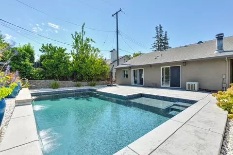 Exterior - 5343 Ridgefield Ave, Carmichael, CA 95608 photo 30 of 31