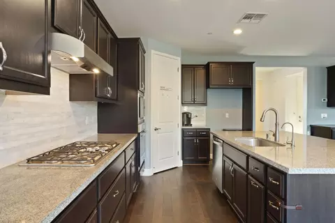 Kitchen - 424 S Derone Ln, Tracy, CA 95376 photo 5 of 7