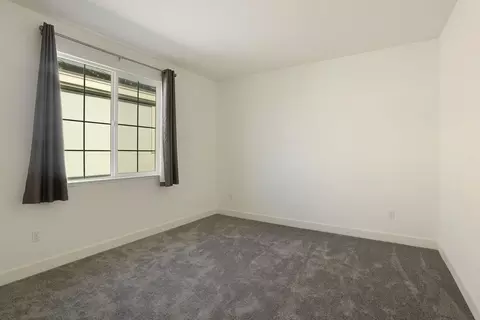 Bedroom - 424 S Derone Ln, Tracy, CA 95376 photo 5 of 8