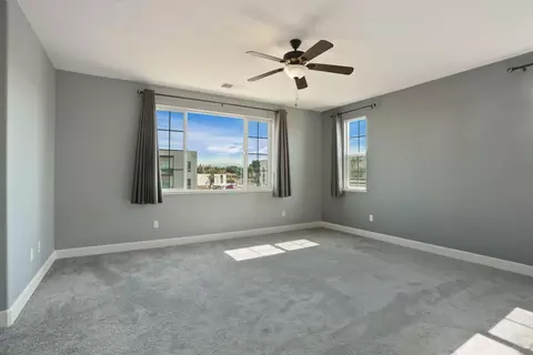 Bedroom - 424 S Derone Ln, Tracy, CA 95376 photo 3 of 8