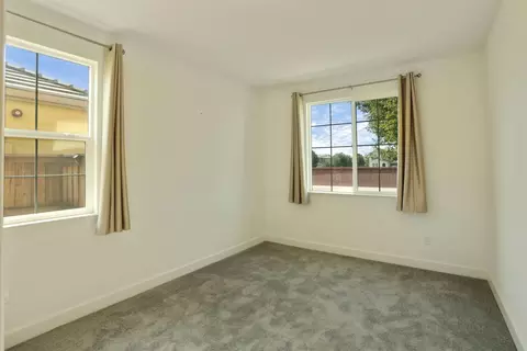 Bedroom - 424 S Derone Ln, Tracy, CA 95376 photo 1 of 8