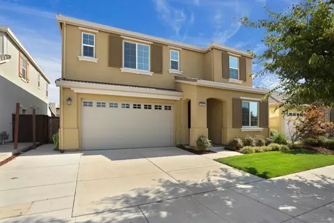 Exterior - 424 S Derone Ln, Tracy, CA 95376 photo 5 of 10