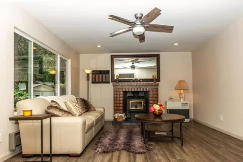 2861 Laurel Dr, Pollock Pines, CA 95726 photo 8