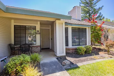 121 Barrows Way, Folsom, CA 95630 photo 4