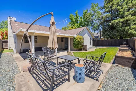 121 Barrows Way, Folsom, CA 95630 photo 36