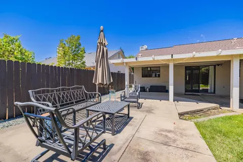 121 Barrows Way, Folsom, CA 95630 photo 35