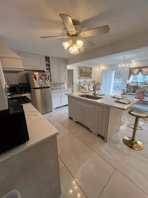 Kitchen - 1663 142nd Ave, San Leandro, CA 94578 photo 1 of 2
