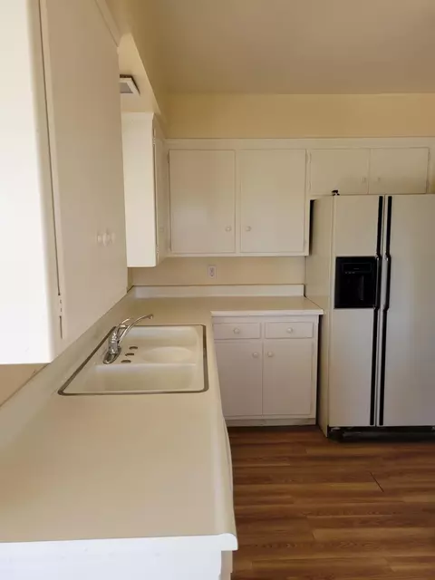 Kitchen - 1500 Tango Rd, Placerville, CA 95667 photo 2 of 3