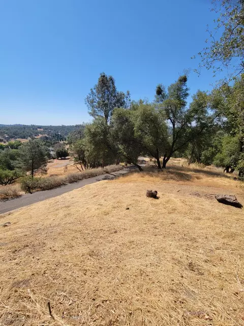 Exterior - 1500 Tango Rd, Placerville, CA 95667 photo 5 of 12
