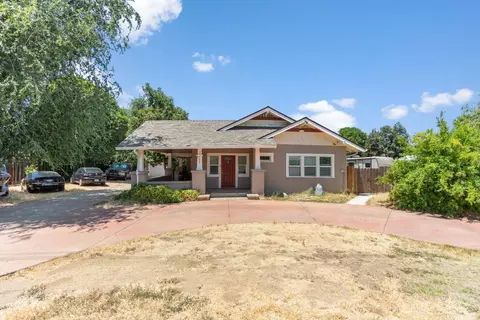 267 E Las Palmas Ave, Patterson, CA 95363 photo 2