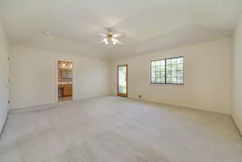 Bedroom - 8781 Beechcrest Ct, Orangevale, CA 95662 photo 3 of 11