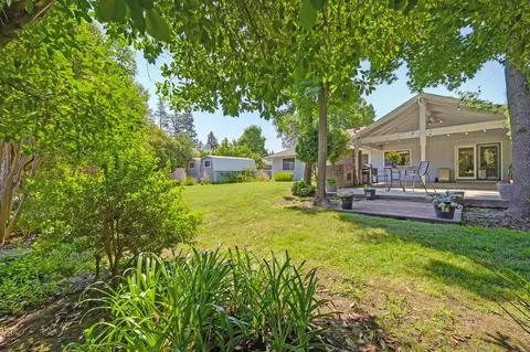 Exterior - 8781 Beechcrest Ct, Orangevale, CA 95662 photo 21 of 25