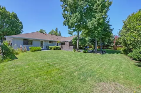 Exterior - 8781 Beechcrest Ct, Orangevale, CA 95662 photo 23 of 25