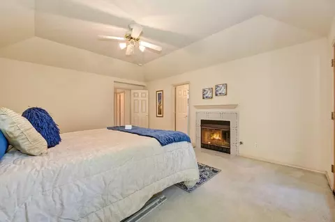Bedroom - 8781 Beechcrest Ct, Orangevale, CA 95662 photo 10 of 11
