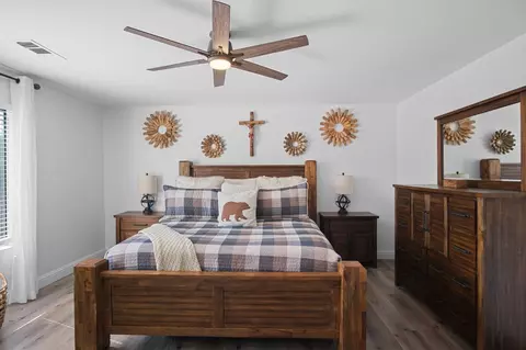 Bedroom - 403 Roadrunner Dr, Patterson, CA 95363 photo 1 of 4
