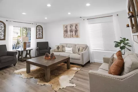 Living - 403 Roadrunner Dr, Patterson, CA 95363 photo 1 of 1