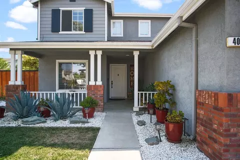Exterior - 403 Roadrunner Dr, Patterson, CA 95363 photo 3 of 7