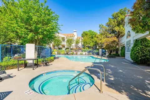 Exterior - 3106 Beachcomber Dr, Rocklin, CA 95677 photo 5 of 16
