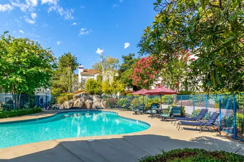 Exterior - 3106 Beachcomber Dr, Rocklin, CA 95677 photo 12 of 16