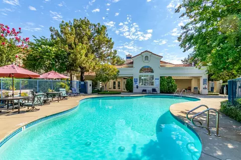 Exterior - 3106 Beachcomber Dr, Rocklin, CA 95677 photo 11 of 16