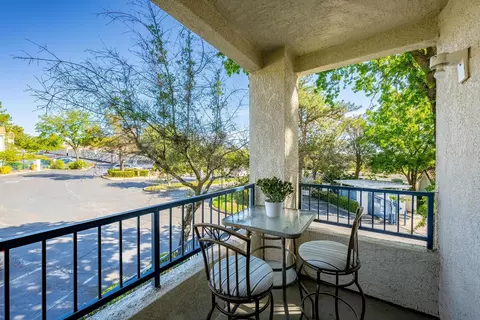 Exterior - 3106 Beachcomber Dr, Rocklin, CA 95677 photo 4 of 16