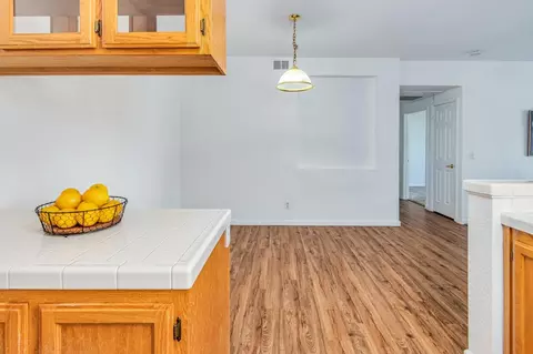 Dining - 3106 Beachcomber Dr, Rocklin, CA 95677 photo 1 of 3