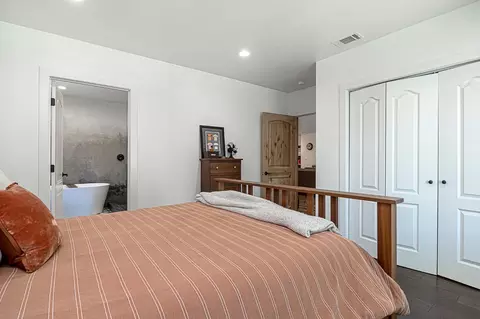 Bedroom - 522 Myrtle, Modesto, CA 95350 photo 2 of 3