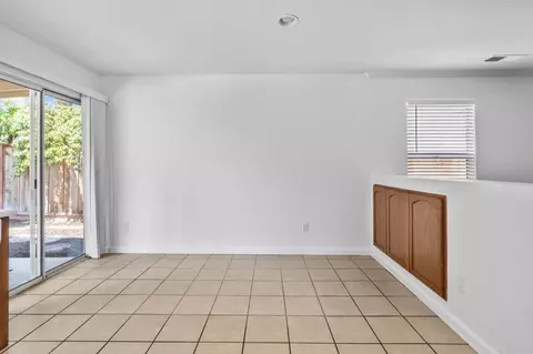 Living - 807 Robert L Smith Dr, Tracy, CA 95376 photo 4 of 4