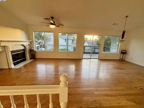 555 Mcmurphy Ct, Patterson, CA 95363 photo 5