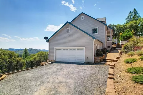 Exterior - 1280 Cerro Vista Dr, Applegate, CA 95703 photo 15 of 28