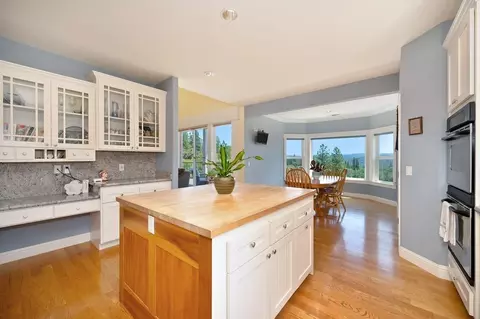 Kitchen - 1280 Cerro Vista Dr, Applegate, CA 95703 photo 1 of 6