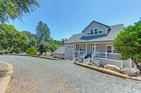 Exterior - 1280 Cerro Vista Dr, Applegate, CA 95703 photo 13 of 28