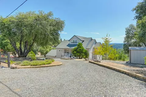 Exterior - 1280 Cerro Vista Dr, Applegate, CA 95703 photo 6 of 28