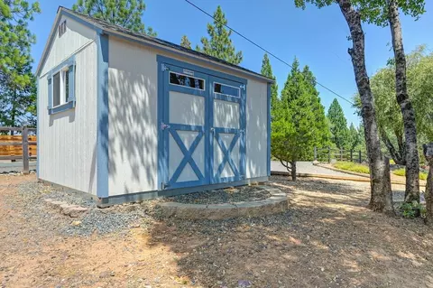 Exterior - 1280 Cerro Vista Dr, Applegate, CA 95703 photo 26 of 28