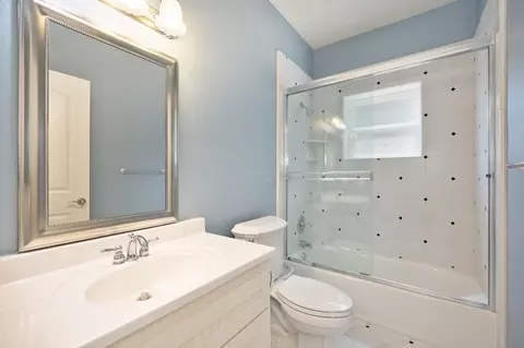 Bath - 1280 Cerro Vista Dr, Applegate, CA 95703 photo 4 of 4
