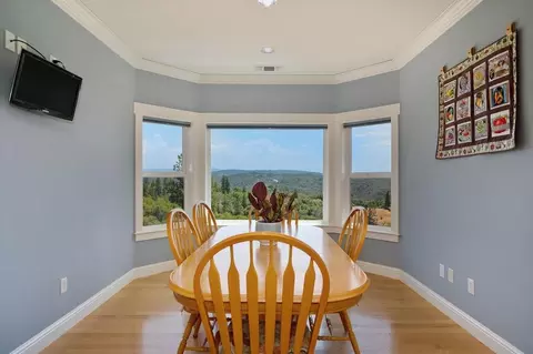 Dining - 1280 Cerro Vista Dr, Applegate, CA 95703 photo 3 of 3