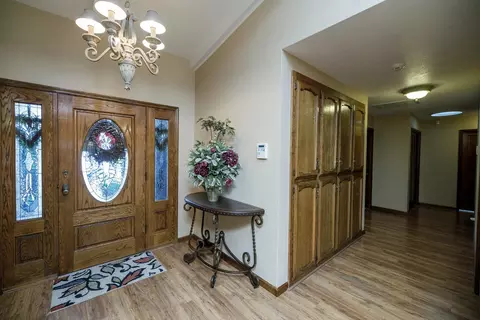 Entry Way - 2600 Barola Ln, Modesto, CA 95356 photo 2 of 5