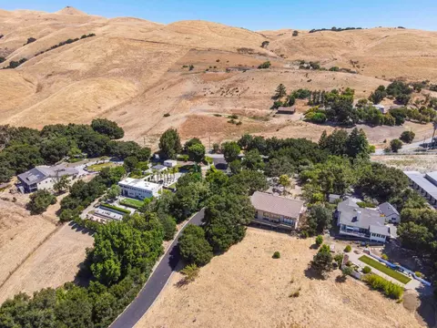 3474 Spring Creek Ln, Milpitas, CA 95035 photo 57