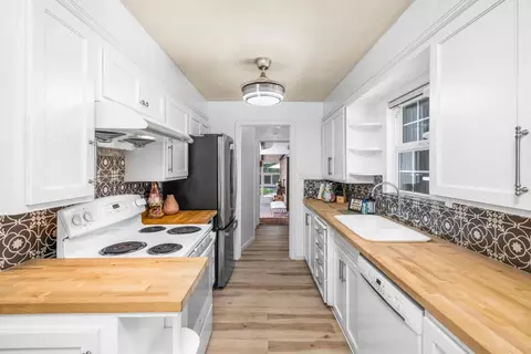 925 Brady Ave, Modesto, CA 95350 photo 16