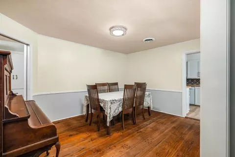 925 Brady Ave, Modesto, CA 95350 photo 14