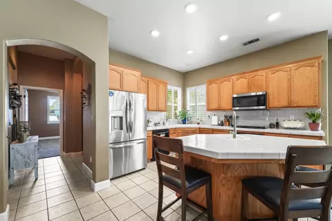 759 Bishop St, Manteca, CA 95337 photo 6