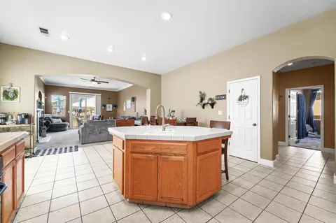 759 Bishop St, Manteca, CA 95337 photo 14