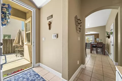 759 Bishop St, Manteca, CA 95337 photo 5