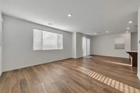 3332 Auburn Leaf Loop, Folsom, CA 95630 photo 8