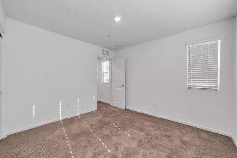 3332 Auburn Leaf Loop, Folsom, CA 95630 photo 17