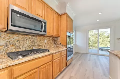 516 Gresham Ct, Roseville, CA 95747 photo 9