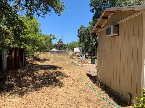 Exterior - 5917 Shirley Ave, Carmichael, CA 95608 photo 8 of 9