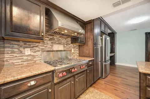 7643 Meadowstone Dr, Sacramento, CA 95823