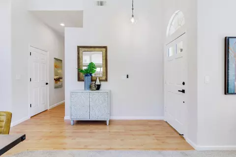 3034 Prado, Davis, CA 95618 photo 4
