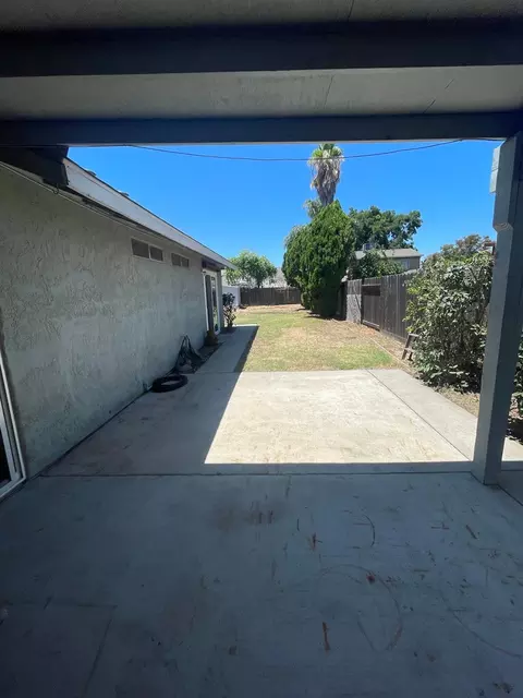 917 Mercy Ave, Modesto, CA 95358 photo 17